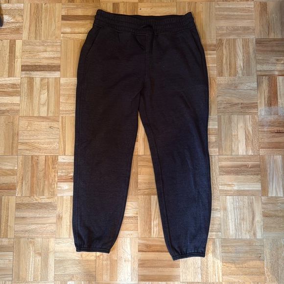 Lululemon insulated sweater pants size 8 - Picture 5 of 9